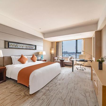Swissotel Гуанчжоу Экстерьер фото
