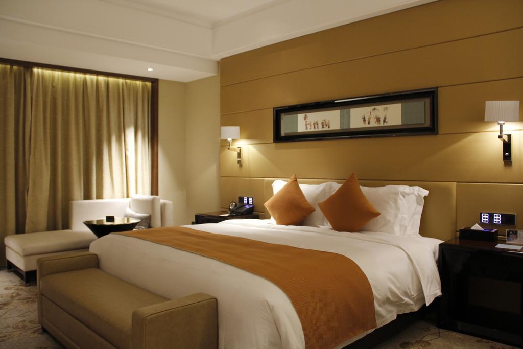 Swissotel Гуанчжоу Экстерьер фото